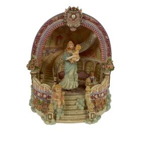 Vintage collectible home decor Treasures Musical Animated Parlor Shelf Sitter